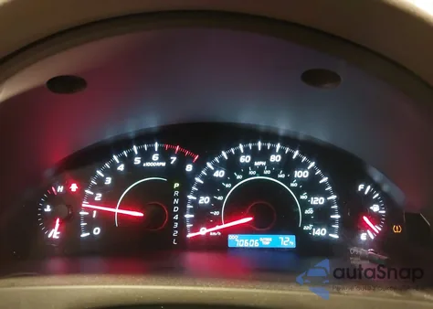 2009 Toyota Camry Le z USA, uszkodzony, nr VIN 4T1BE46K09U403178